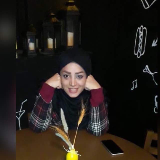 زهراء پوریانی